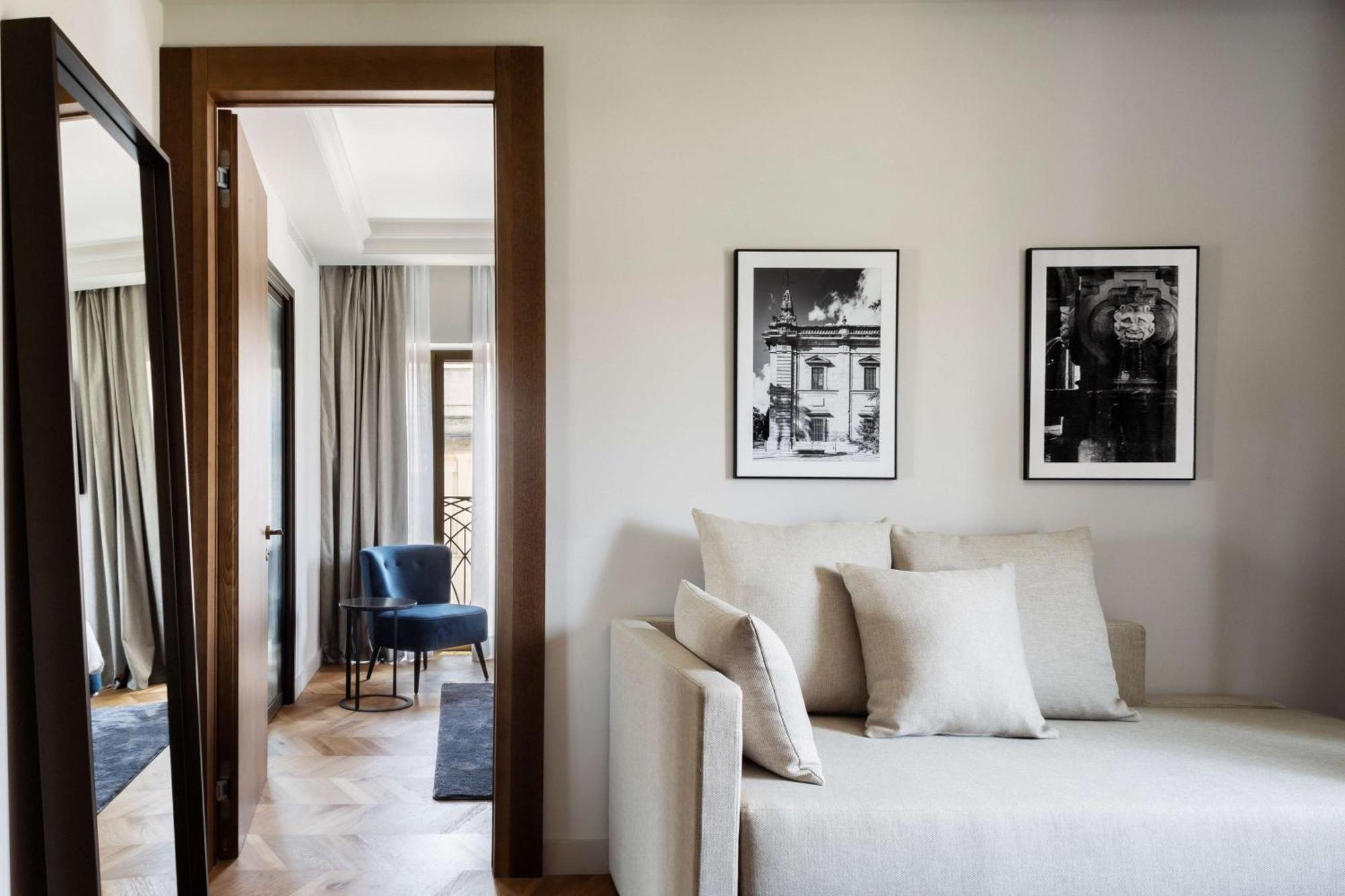 Radisson Collection Hotel, Magdalena Plaza Sevilla エクステリア 写真 A suite at the Hotel